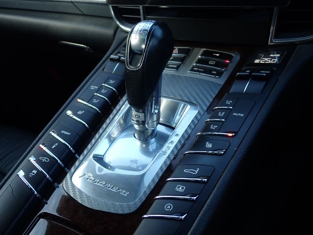 PORSCHE PORSCHE PANAMERA 2009