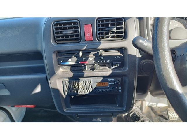 SUZUKI CARRY truck 4WD 2012