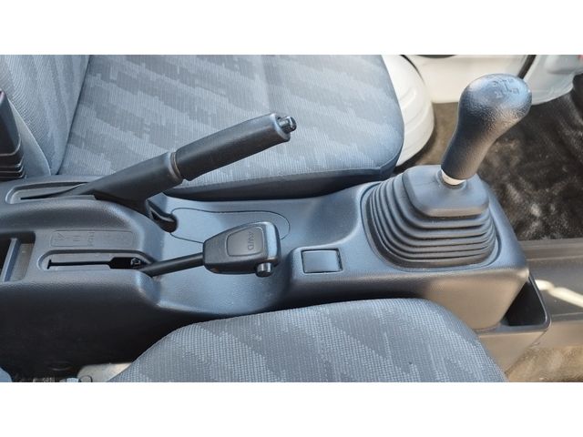 SUZUKI CARRY truck 4WD 2012