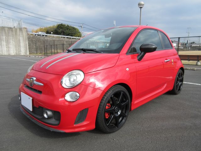 FIAT ABARTH 695 2011
