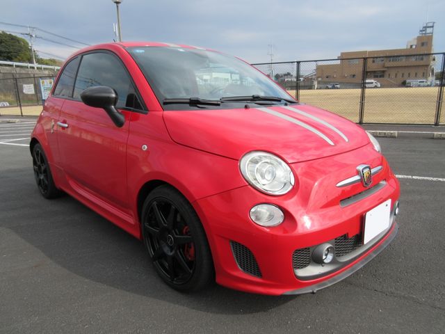 FIAT ABARTH 695 2011