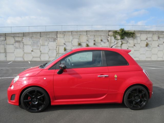 FIAT ABARTH 695 2011