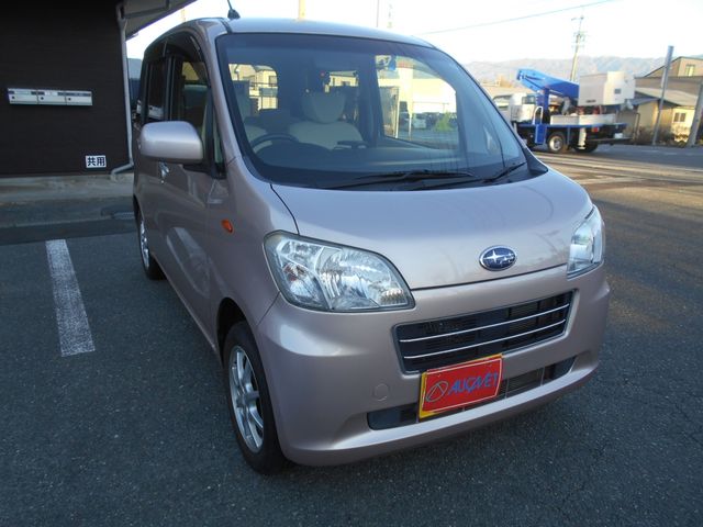 SUBARU LUCRA 4WD 2013