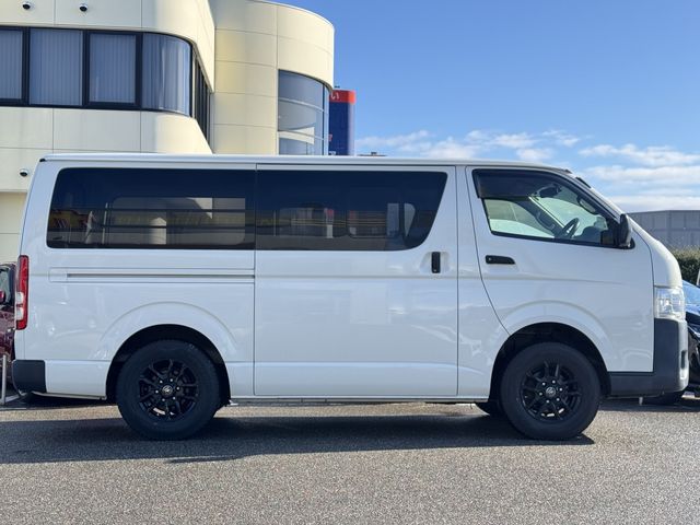 TOYOTA REGIUSACE van 4WD 2017