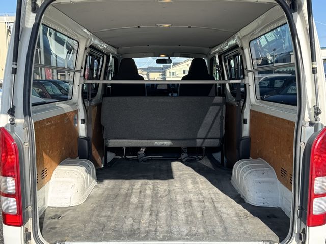 TOYOTA REGIUSACE van 4WD 2017