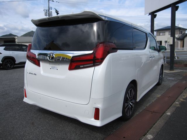 TOYOTA ALPHARD 2022