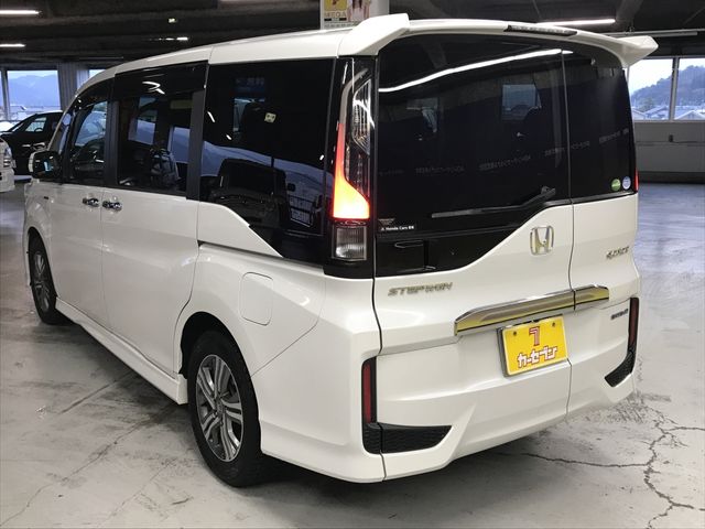 HONDA STEPWAGON SPADA HYBRID 2018