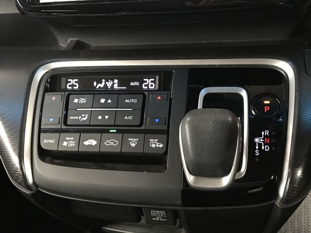 HONDA STEPWAGON SPADA HYBRID 2018