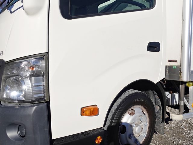 TOYOTA DYNA 2018