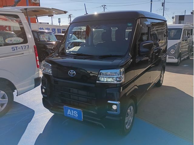 TOYOTA PIXIS van 2022