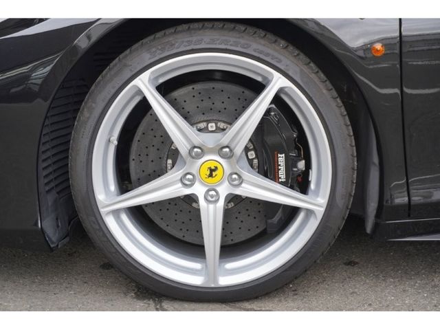 FERRARI FERRARI 458 Italia 2010