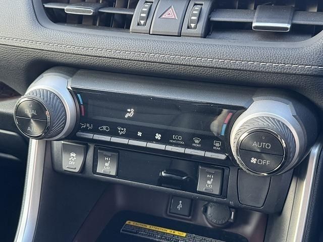 TOYOTA RAV4 4WD 2021