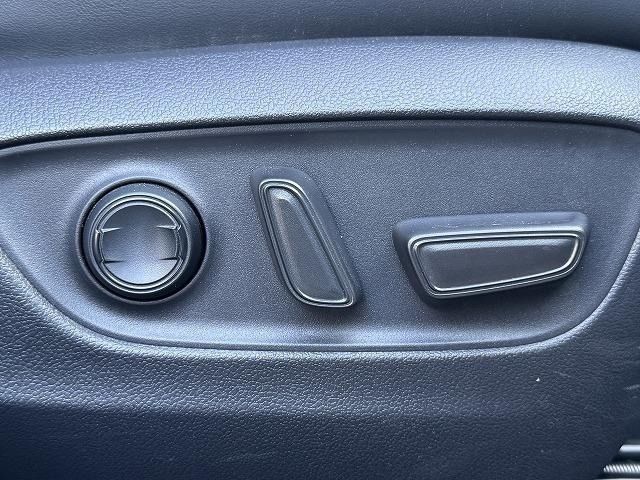 TOYOTA RAV4 4WD 2021