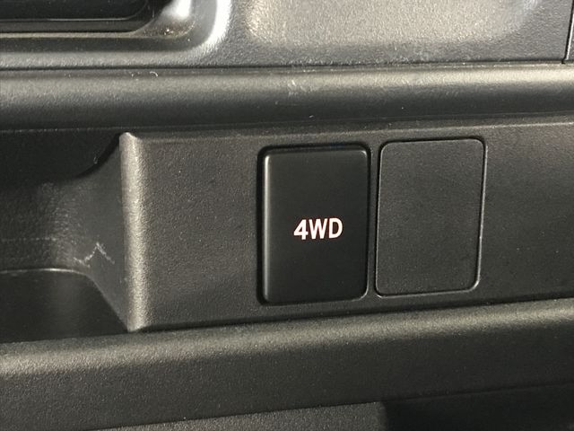 DAIHATSU HIJET CARGO 4WD 2021