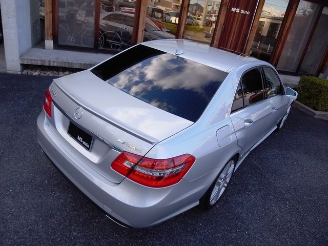 MERCEDES BENZ MERCEDES BENZ E class sedan 2009