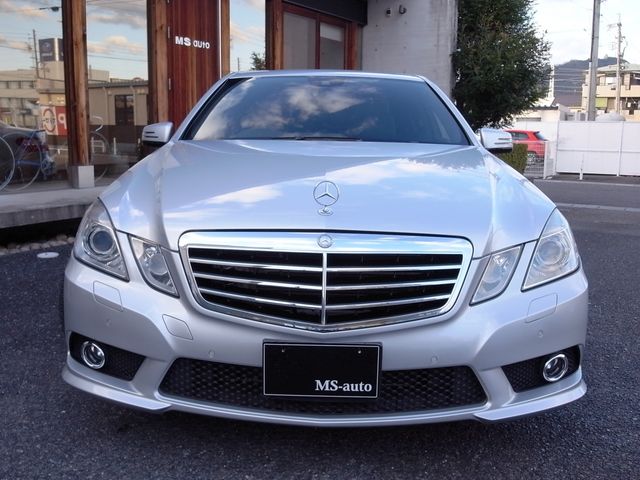 MERCEDES BENZ MERCEDES BENZ E class sedan 2009