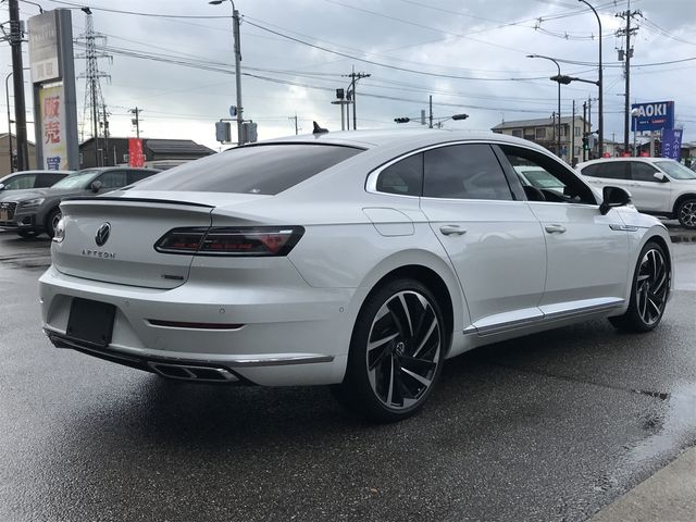 VOLKSWAGEN VOLKSWAGEN Arteon 2022