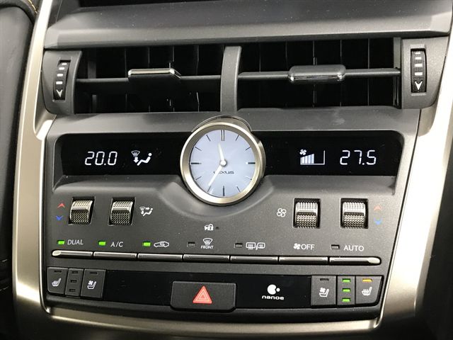 TOYOTA LEXUS NX300h 2020