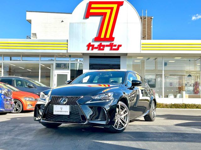 TOYOTA LEXUS IS200t 2017