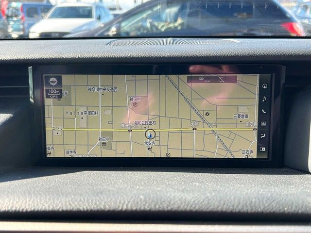 TOYOTA LEXUS IS200t 2017