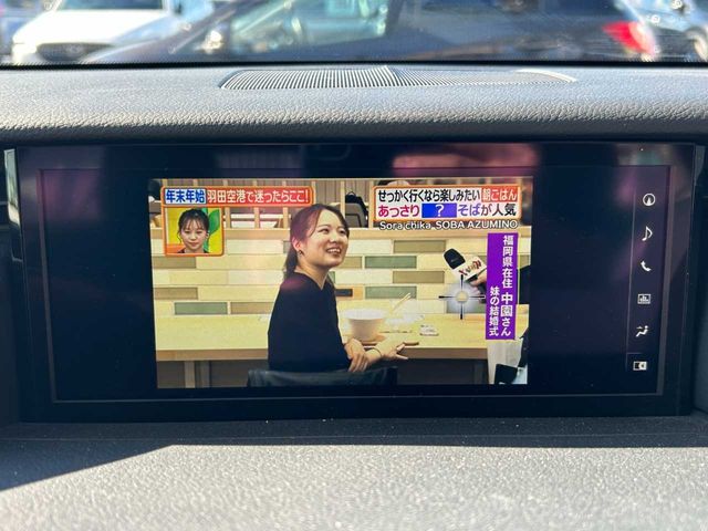 TOYOTA LEXUS IS200t 2017