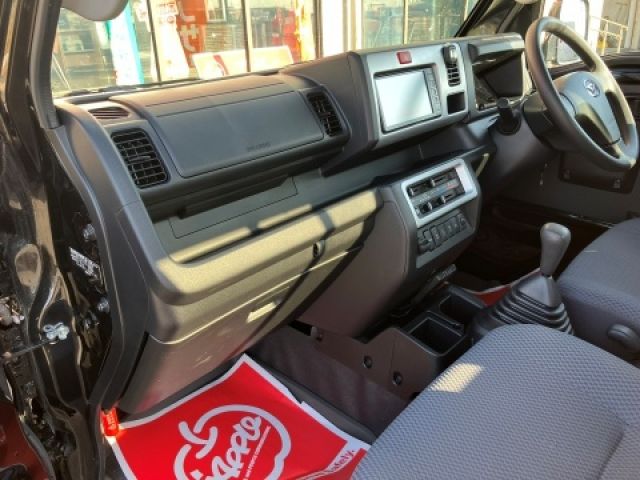 DAIHATSU HIJET truck 4WD 2021