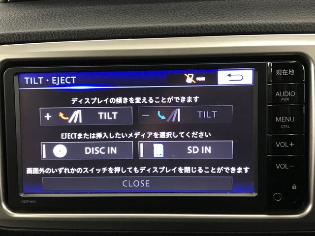 TOYOTA VITZ  4WD 2015