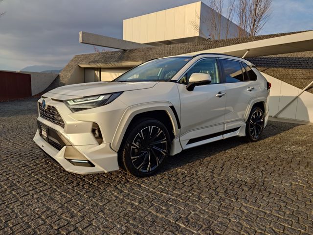 TOYOTA RAV4 HYBRID 4WD 2023