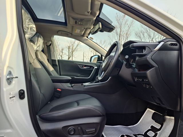 TOYOTA RAV4 HYBRID 4WD 2023