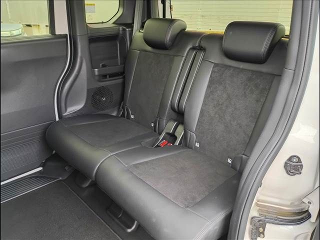 HONDA N BOX CUSTOM 2024