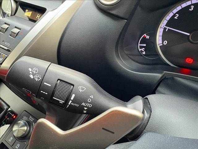 TOYOTA LEXUS NX300 2017