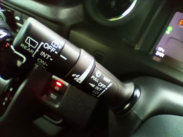 HONDA N BOX CUSTOM 2025