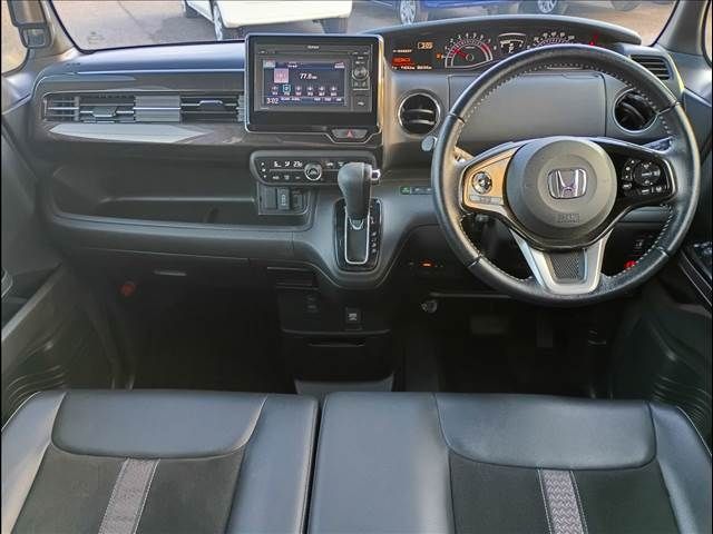 HONDA N BOX CUSTOM 2018