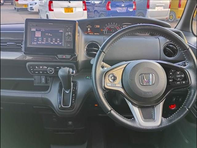 HONDA N BOX CUSTOM 2018