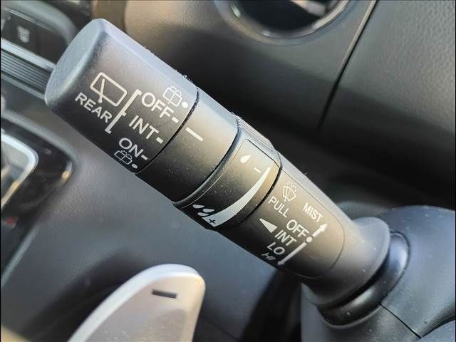 HONDA N BOX CUSTOM 2018