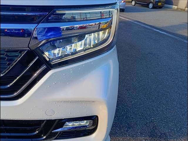 HONDA N BOX CUSTOM 2018