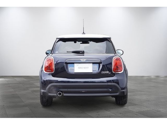BMW MINI COOPER D 2024