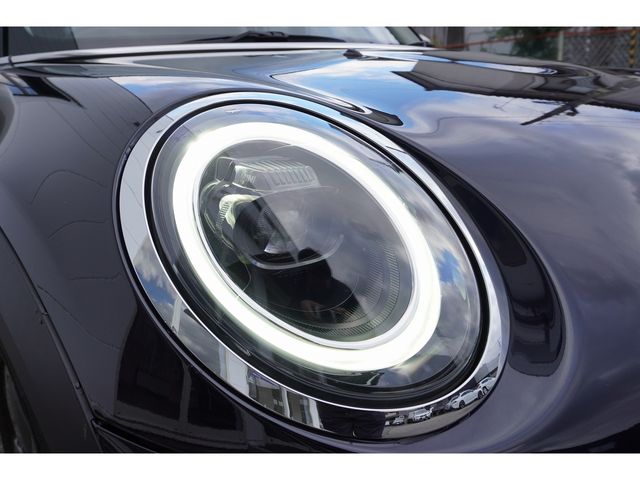 BMW MINI COOPER D 2024