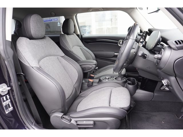 BMW MINI COOPER D 2024