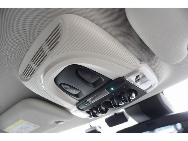 BMW MINI COOPER D 2024