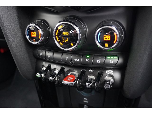 BMW MINI COOPER D 2024