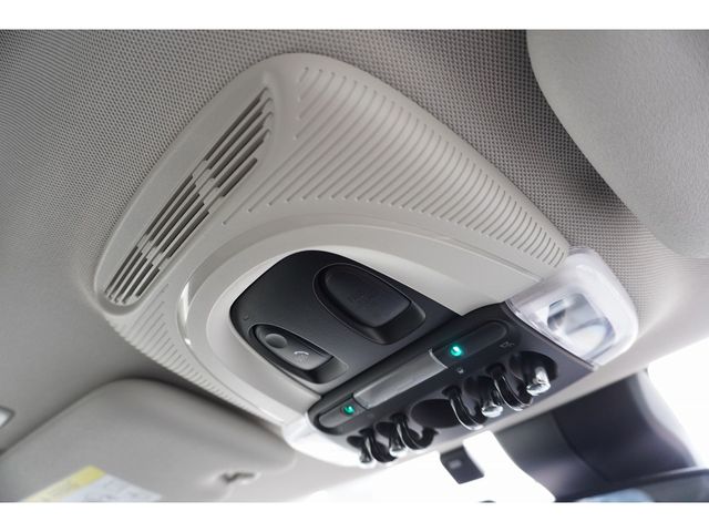 BMW MINI COOPER D 2019