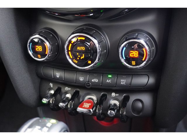 BMW MINI COOPER D 2019