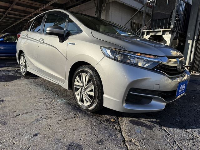 HONDA SHUTTLE HYBRID 2018