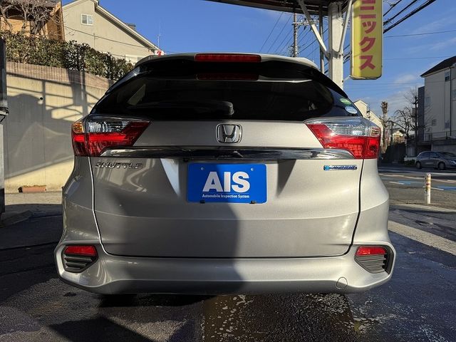 HONDA SHUTTLE HYBRID 2018