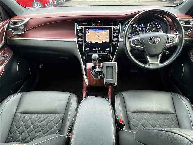 TOYOTA HARRIER HYBRID 2015