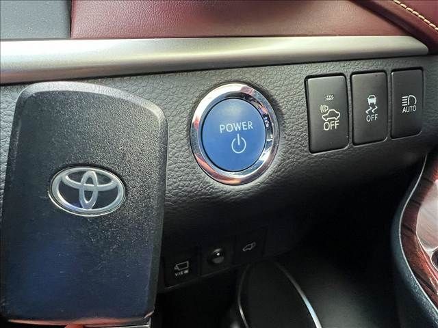 TOYOTA HARRIER HYBRID 2015