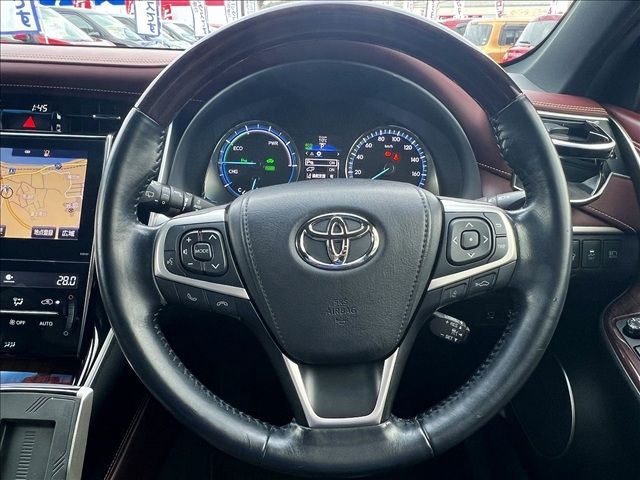 TOYOTA HARRIER HYBRID 2015