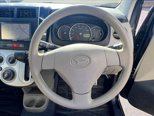 DAIHATSU MIRA 2010