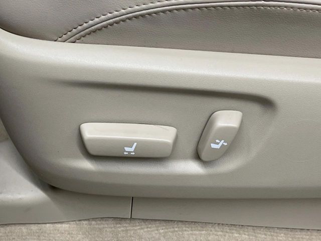 TOYOTA LANDCRUISER PRADO 2023